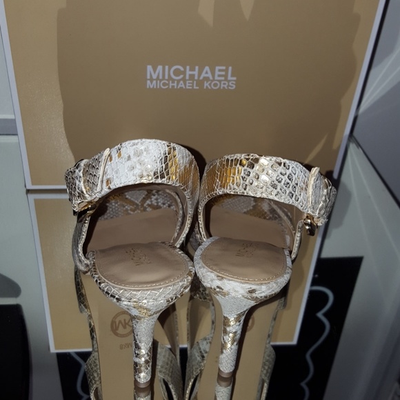 NEW MICHAEL MICHAEL KORS BECKY DRESS SANDALS - Picture 3 of 8